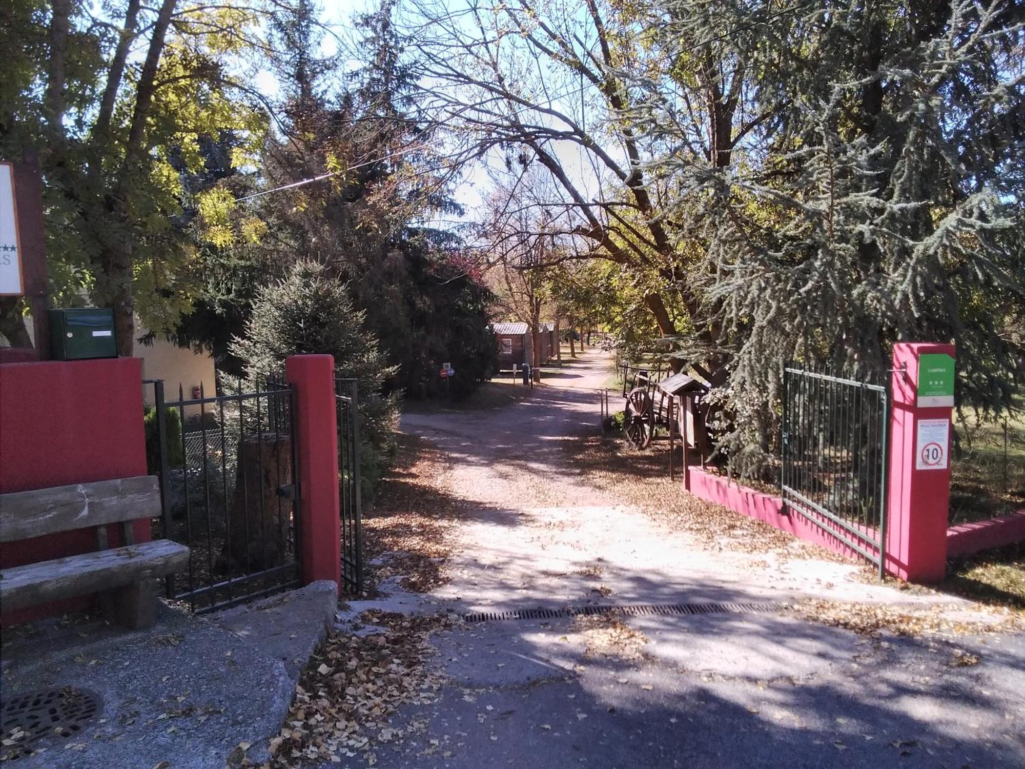 Camping Las Asperas*** Palau-de-Cerdagne Buitenkant foto